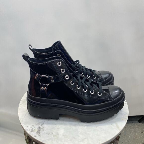 Converse Lugged Heel Platform Sneakers Women's 10 Black Patent Leather NIB - Picture 1 of 16